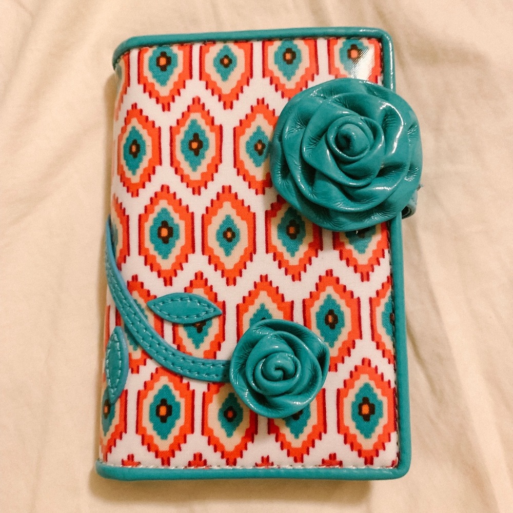 NWOT VERA BRADLEY WALLET